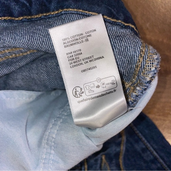 BDG Rih Extreme Barrel Mid-Rise Jean - Picture 6 of 16